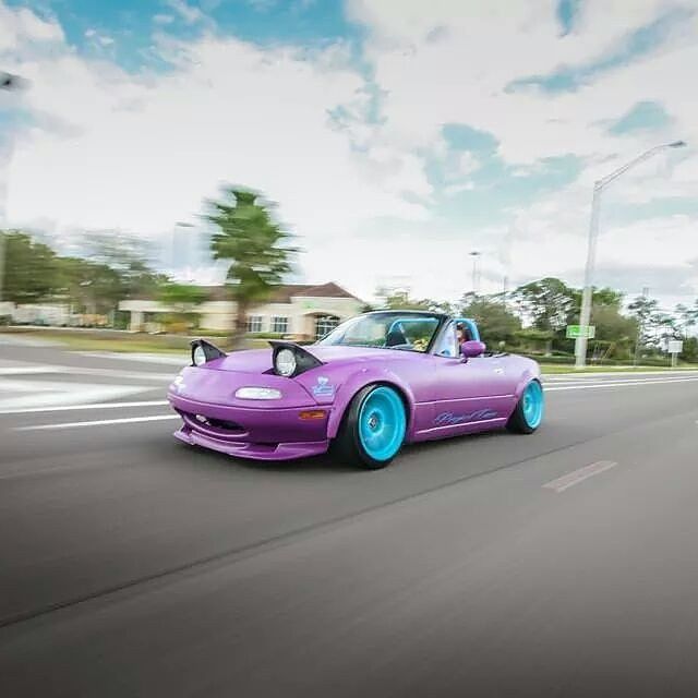 Mazda automobile - image