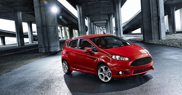Ford automobile - 2014 Ford Fiesta ST