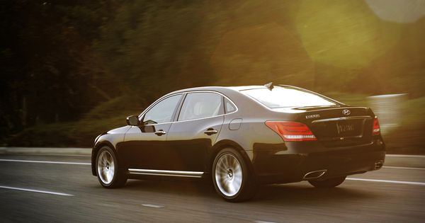 Hyundai automobile - 2014 Hyundai Equus